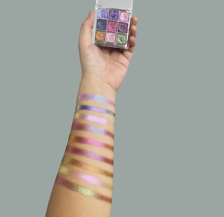 1 Holographic Eyeshadow Duochrome iridescent 9 Color/Color Shifting Highlighter EyeTopper And Eyeshadow